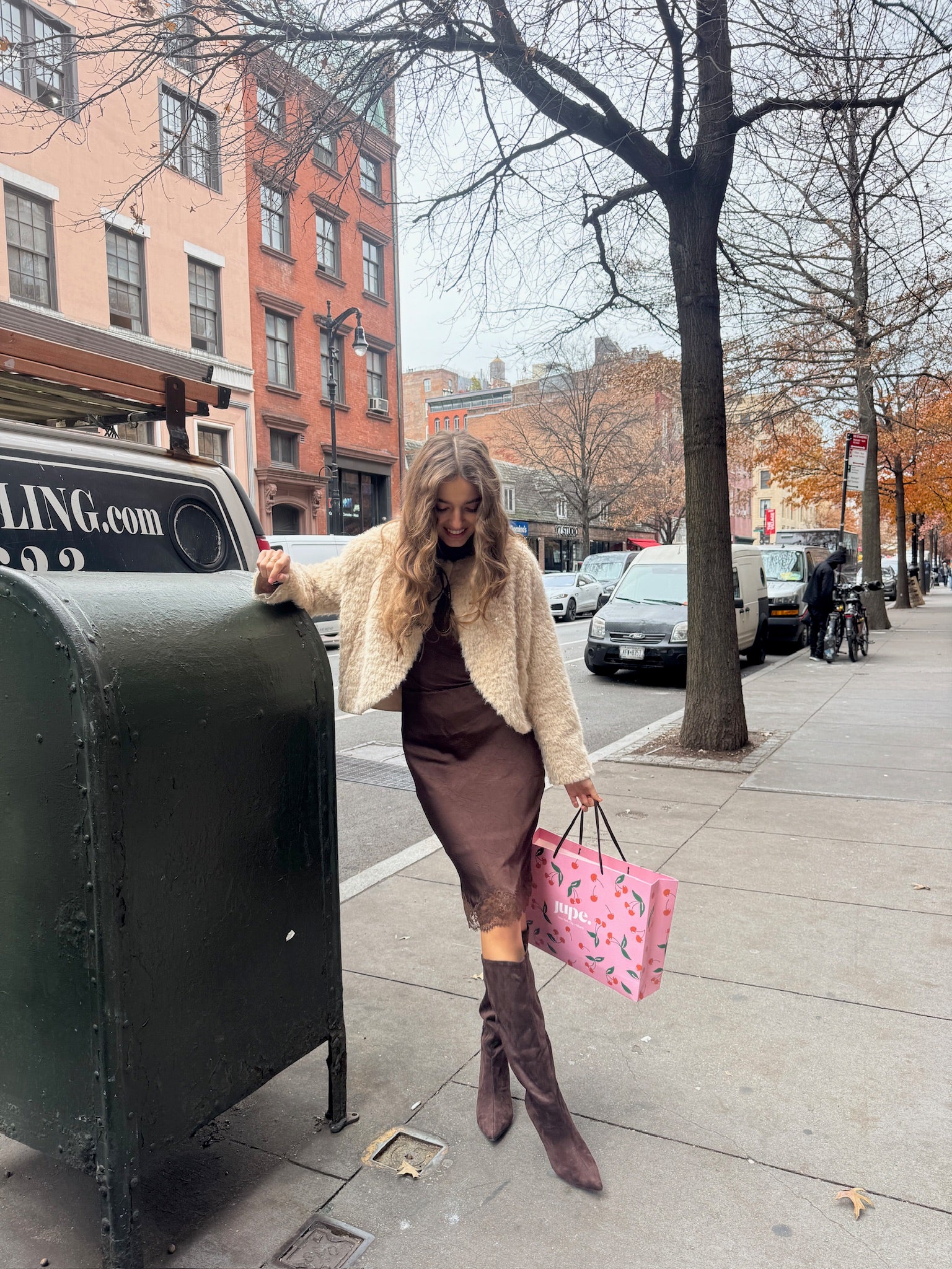 Celine Lace Skirt - Jupe NYC