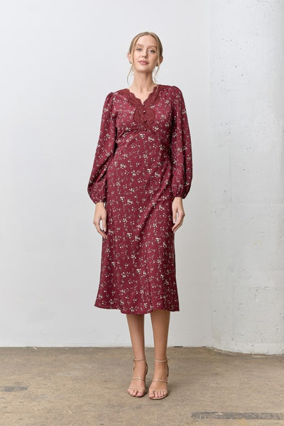 scoop neck midi dress with sleeves Pink Floral Scoop Neck Midi Dress With 3/4 Sleeves